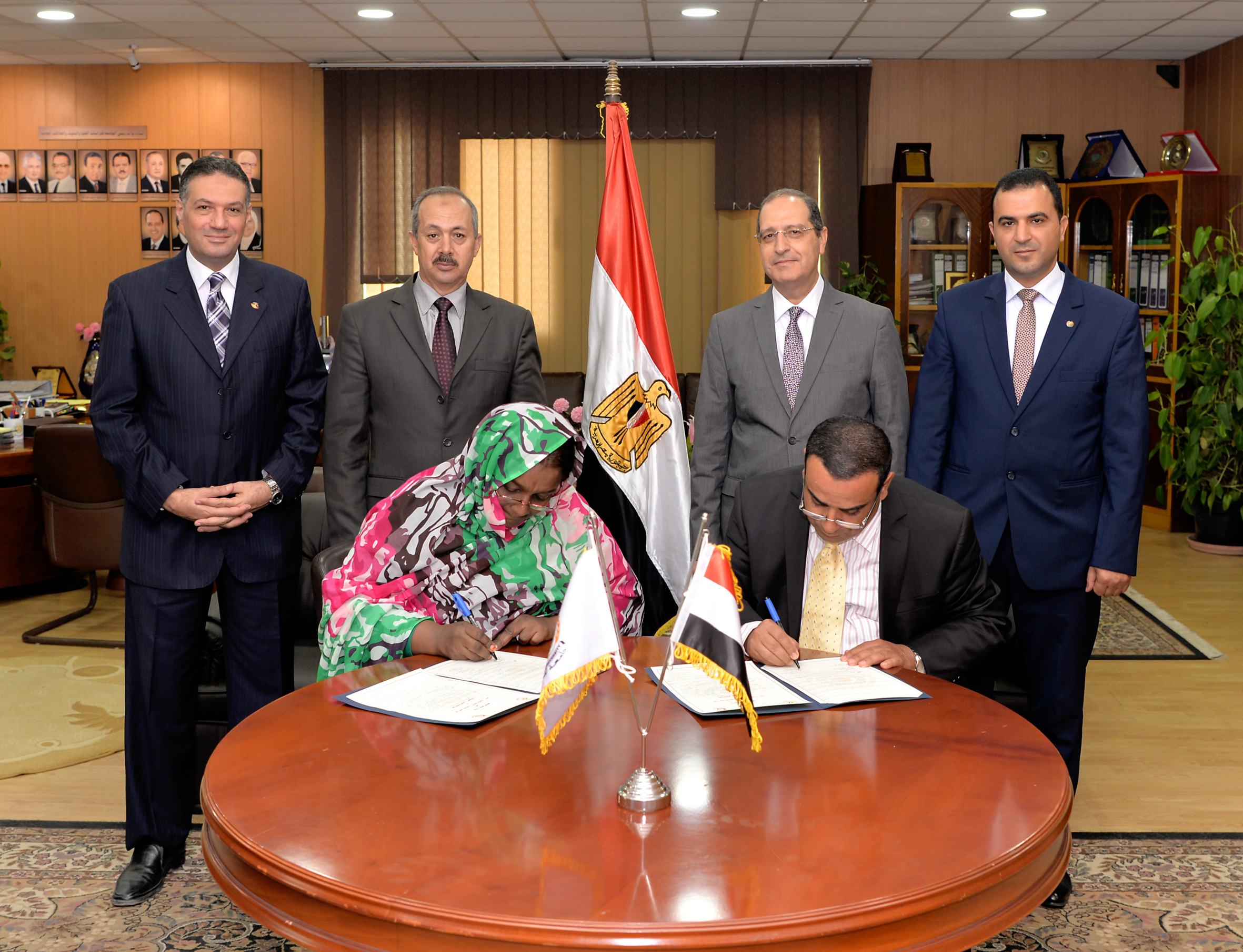 توقيع مذكرة ت فاهم بين جامعة المنصورة وجامعة السودان (5)