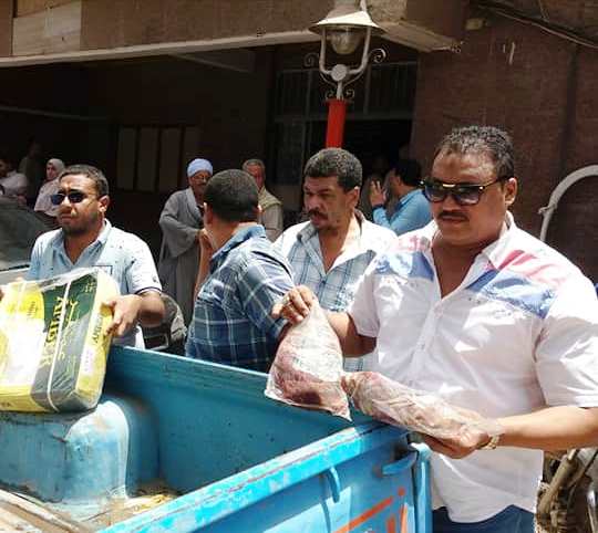 ضبط لحوم وكبدة مجمدة فاسدة بالمنشاة (2)