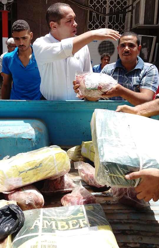 ضبط لحوم وكبدة مجمدة فاسدة بالمنشاة (4)