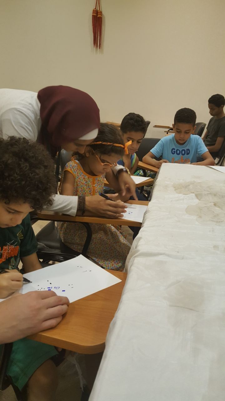 ورشة تعلم فنون الخط العربى بمتحف قصر المنيل (15)