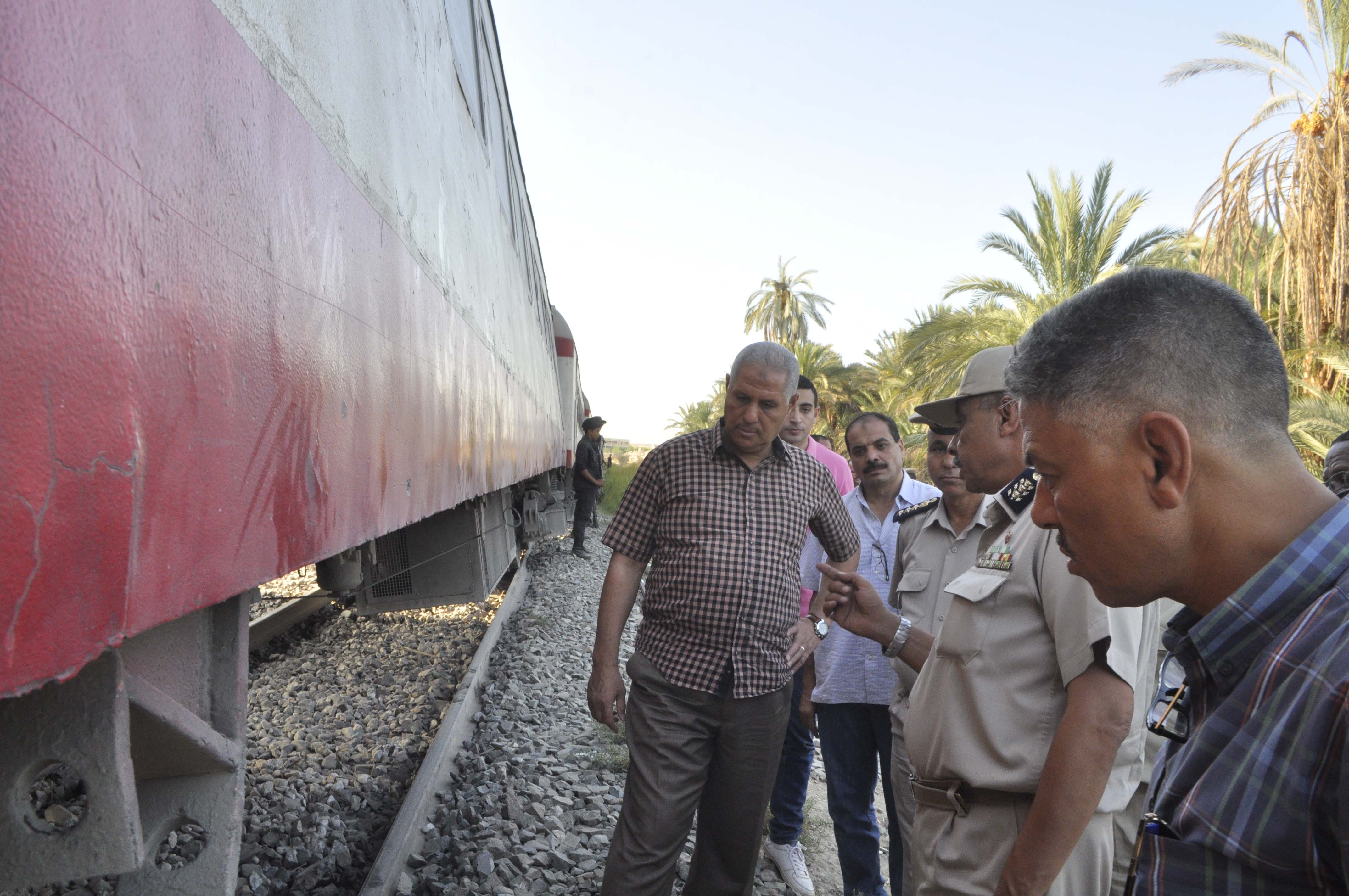 متابعات حادث قطار أسوان (2)