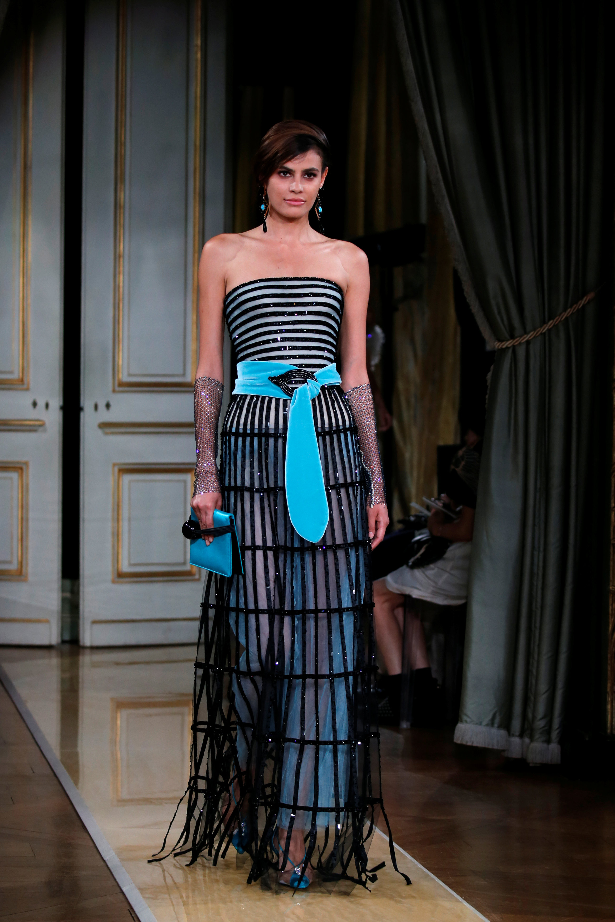 2018-07-03T165529Z_638867094_RC1F4F7B6C80_RTRMADP_3_FASHION-PARIS-HAUTECOUTURE