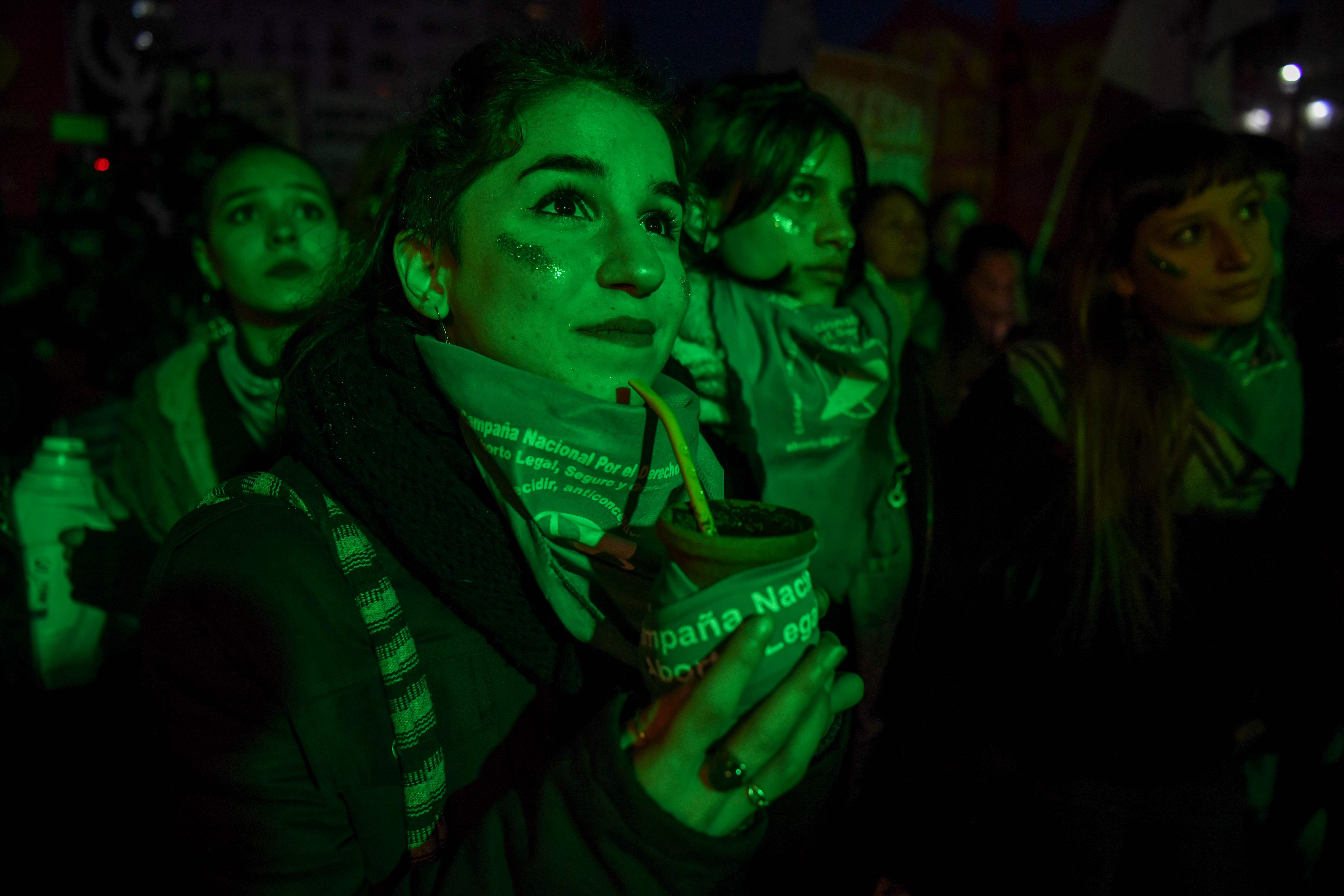 سيدات مؤيدات لقانون الإجهاض فى الأرجنتين 