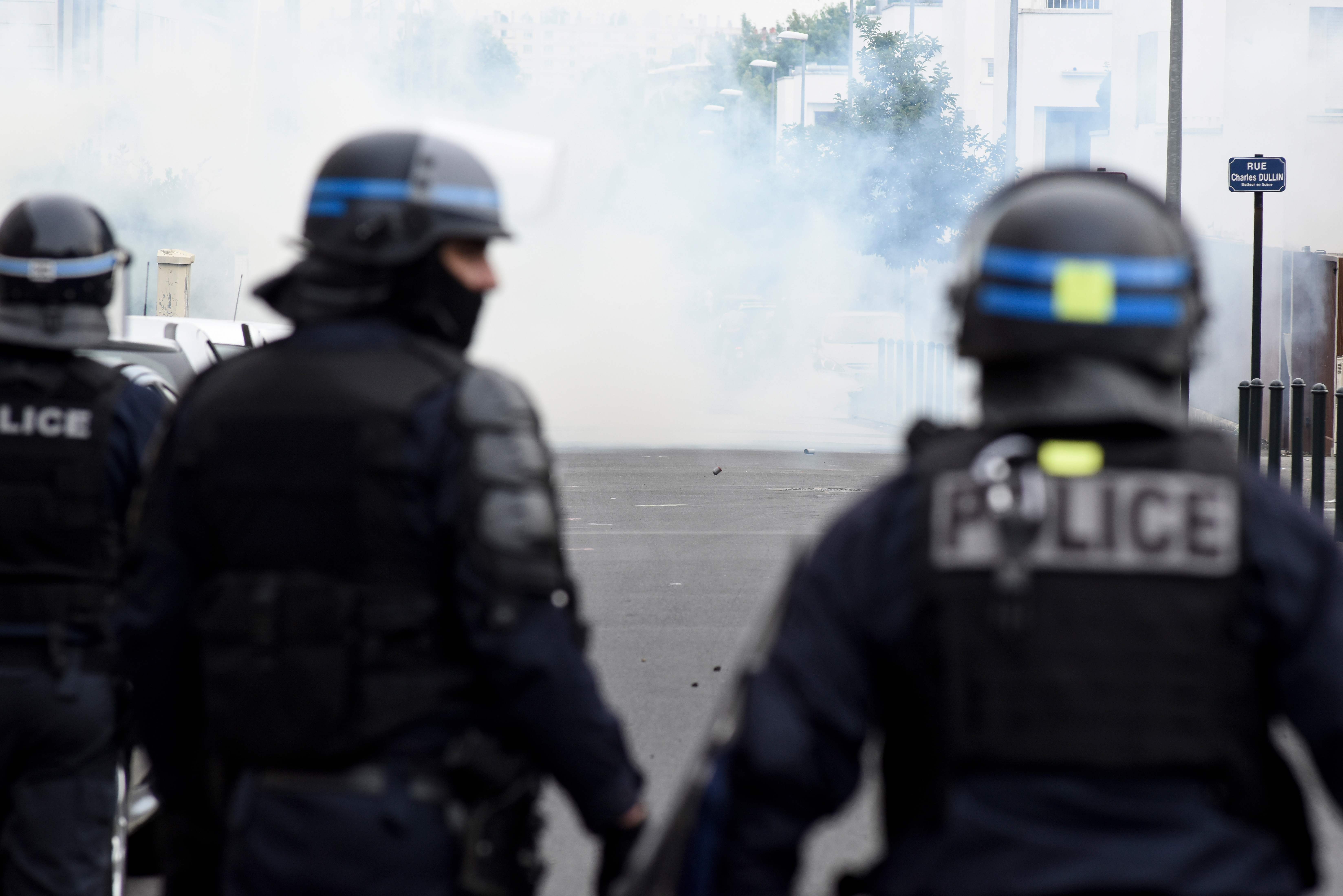 الشرطة الفرنسية في نانت