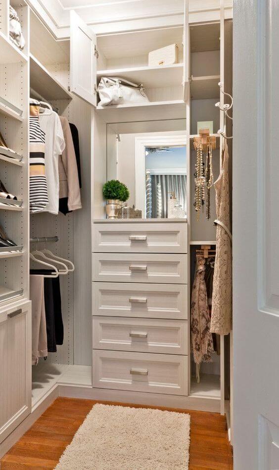 10-Closet-organizers-for-walk-in-closets