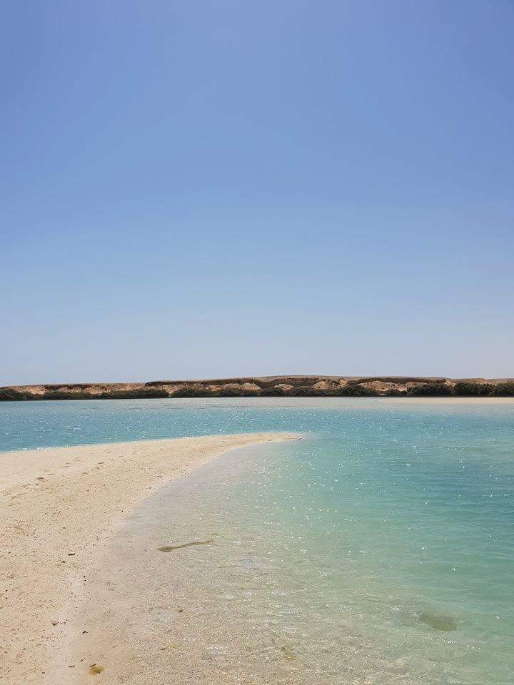 شاطئ حنكوراب بمحمية وادى الجمال 