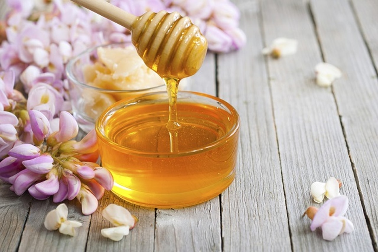 العسل لعلاج صعوبة البلع