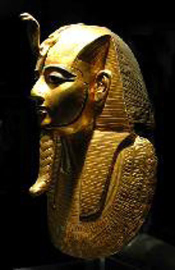 معروضات-الكنوز-الذهبية-المصرية-(29)