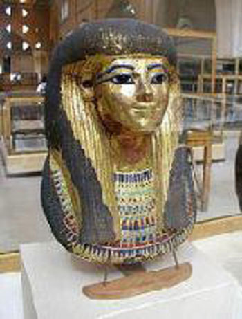 معروضات-الكنوز-الذهبية-المصرية-(32)