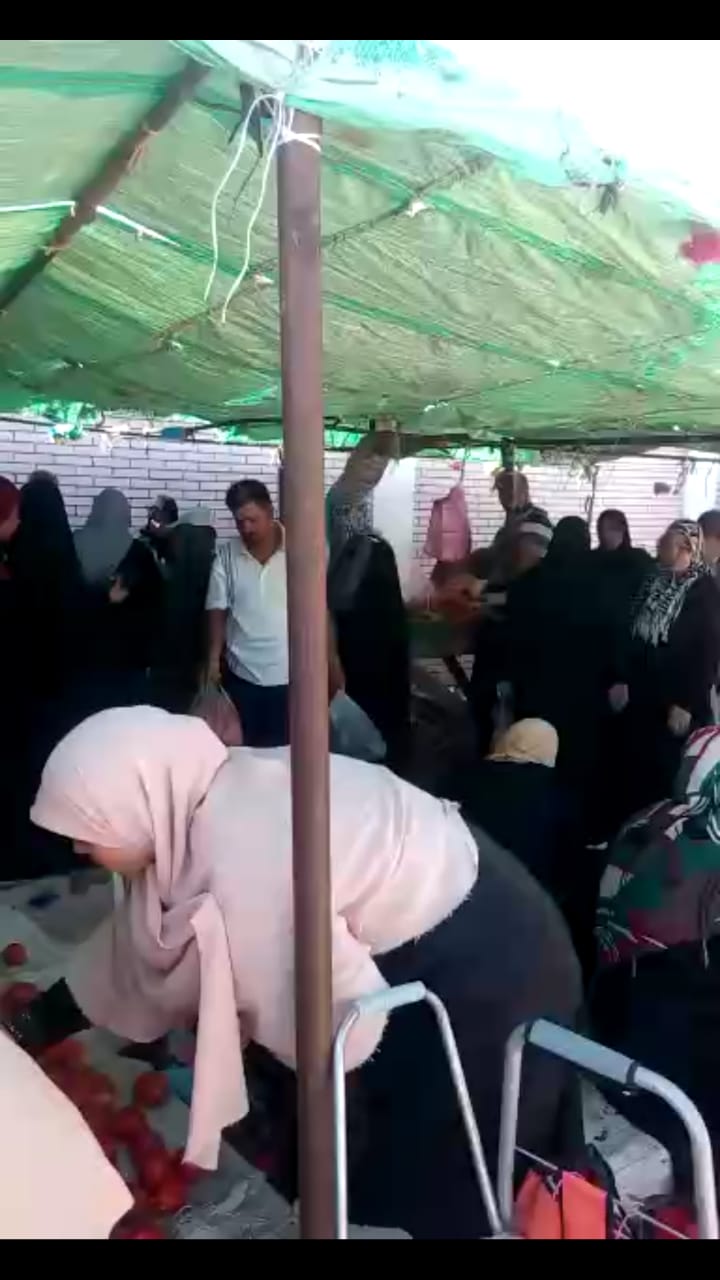 رئيس مدينة طور سيناء يتفقد سوق حى بدر  (2)