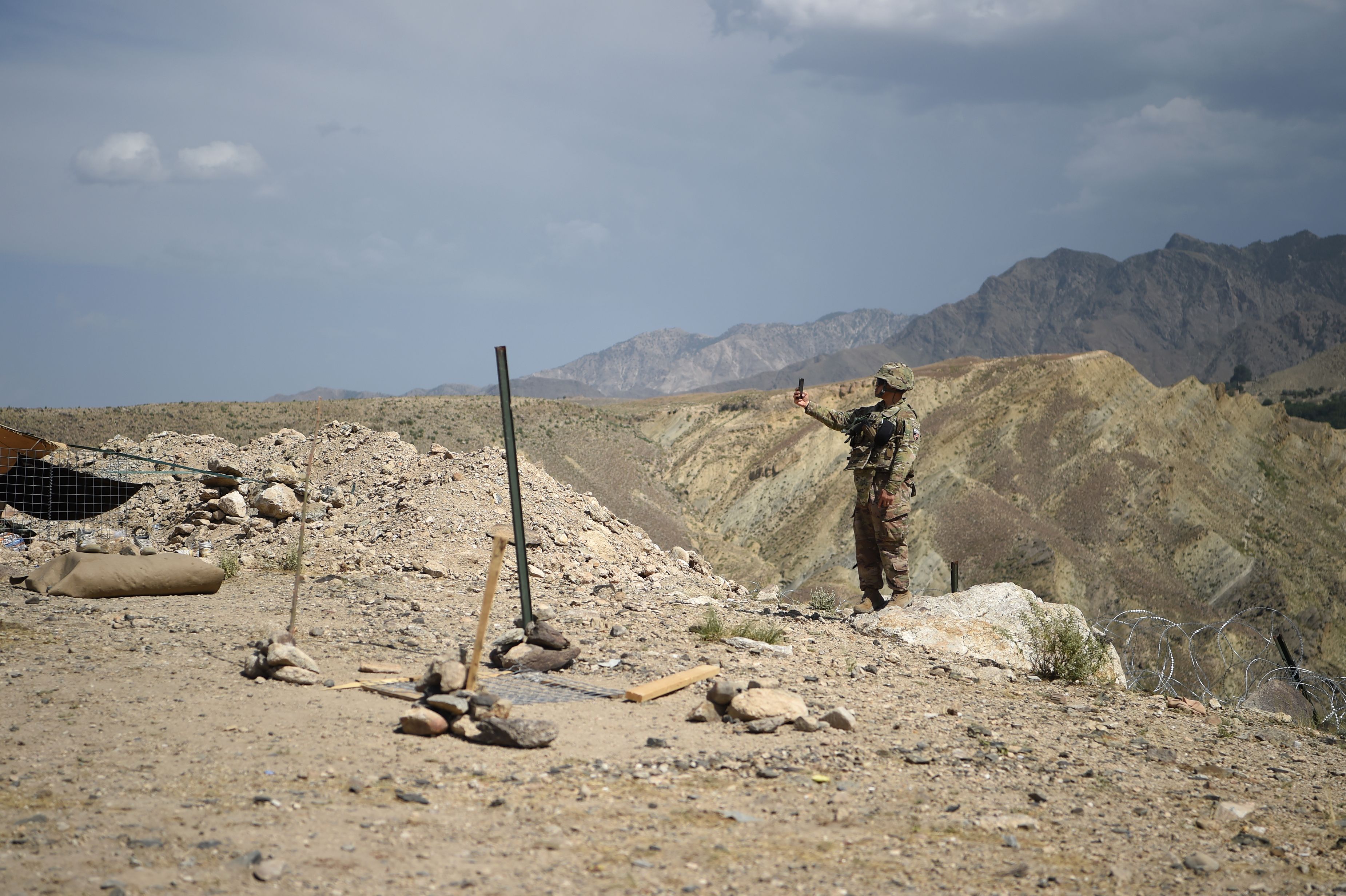 محاربة داعش فى أفغانستان