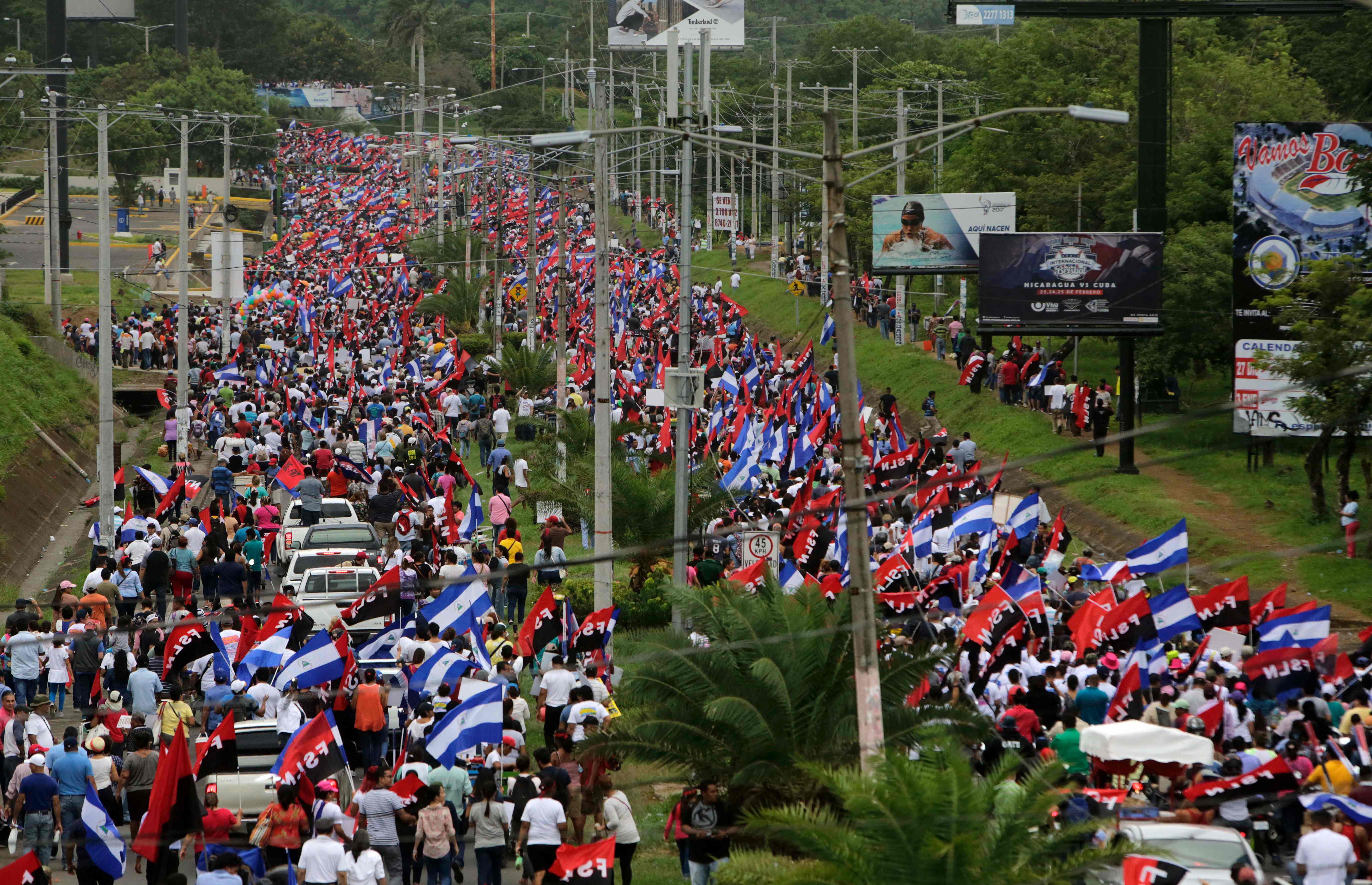 الآلاف فى نيكاراجوا