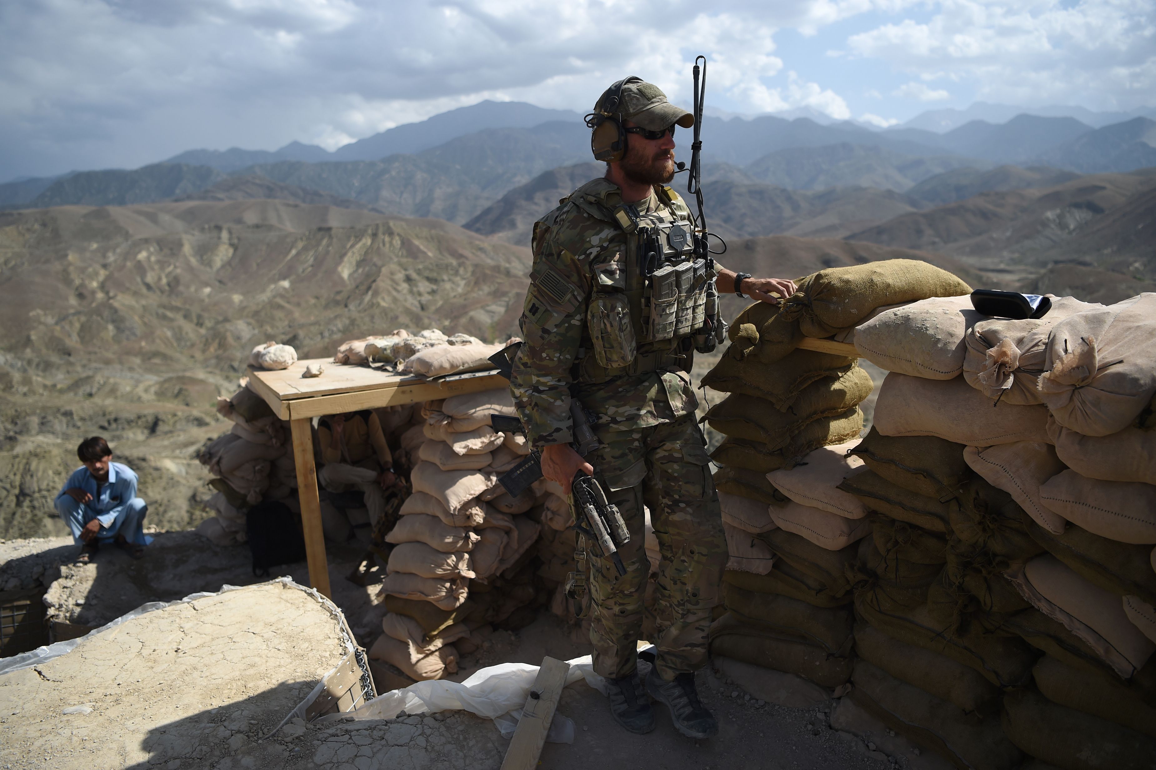 نقطة تفتيش فى أفغانستان