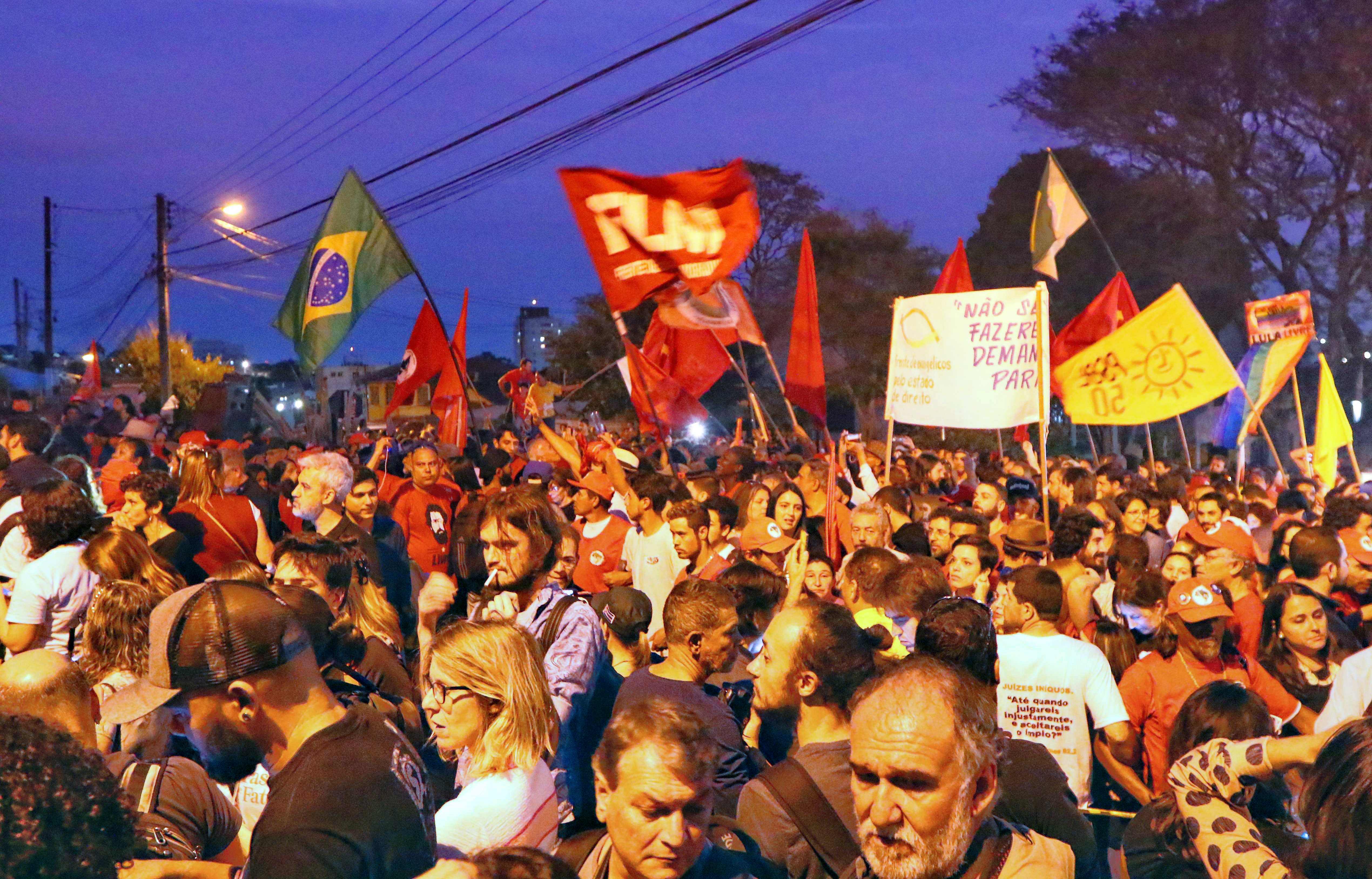 مظاهرات أنصار لولا دا سيلفا