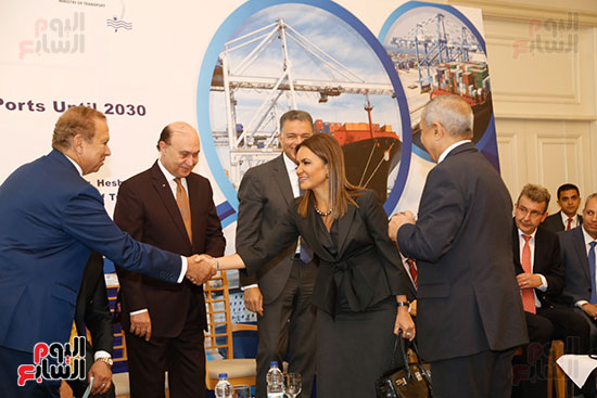 المؤتمر الذى تنظمه الأكاديمية العربية للعلوم والتكنولوجيا والنقل البحرى لإعداد المخطط العام للموانئ البحرية (27)