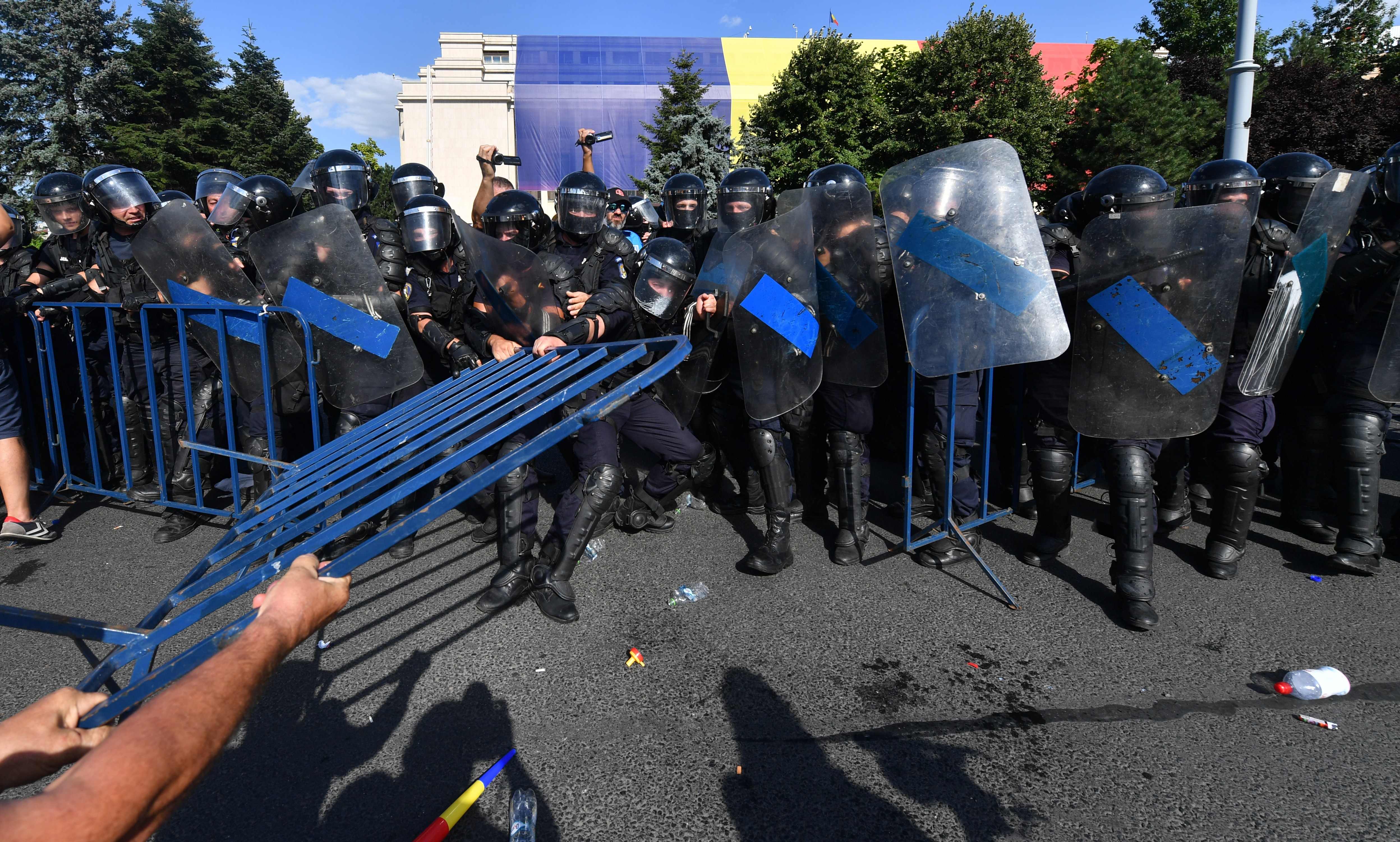مظاهرات رومانيا