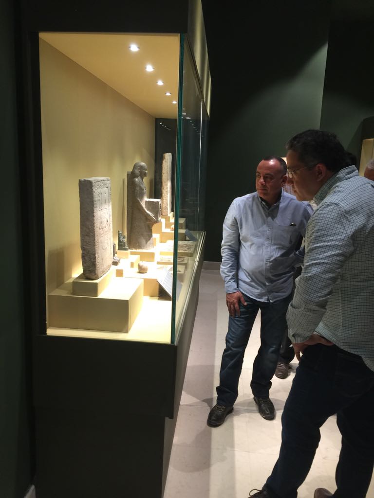 وزير الآثار يتابع أعمال متحف سوهاج لقرب افتتاحه (13)