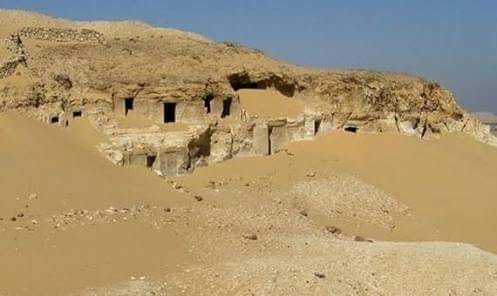 وزير الآثار يتفقد المواقع الأثرية باسيوط (8)