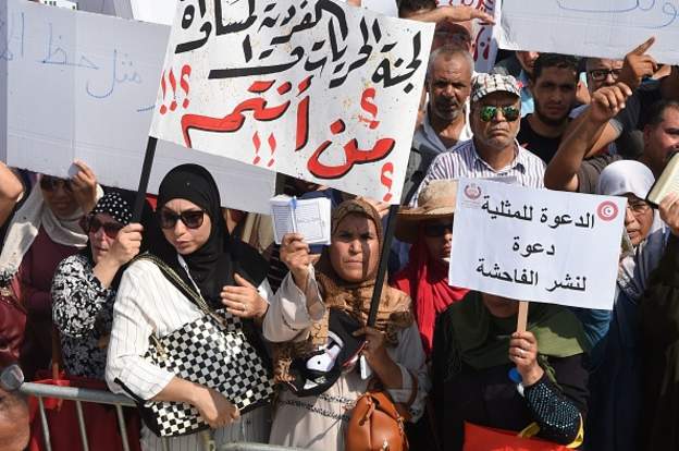 احتجاجات فى تونس ضد الدعوة للمثلية الجنسية