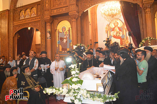 مراسم تشيع جنازة الأنبا أرسانيوس (4)