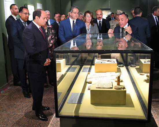 الرئيس-السيسي-يفتتح-متحف-سوهاج-القومى-بتكلفة-72-مليون-جنيه-(1)