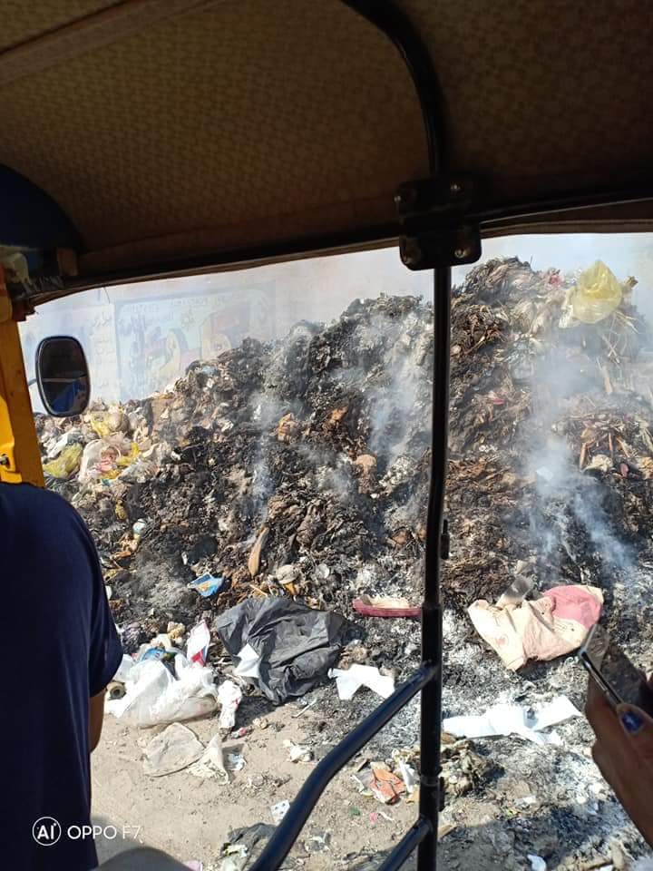 القمامة تحاصر شوارع مدينة السلام  (3)