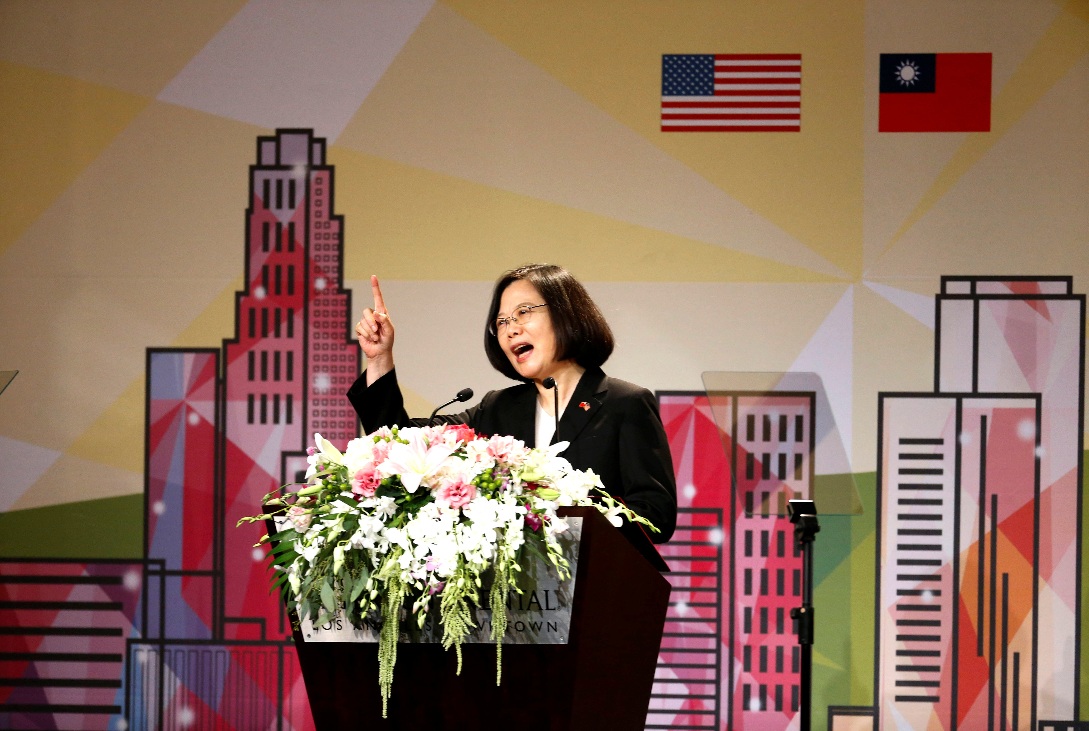 رئيسة تايوان تلقى كلمة أمام لوس أنجيليس