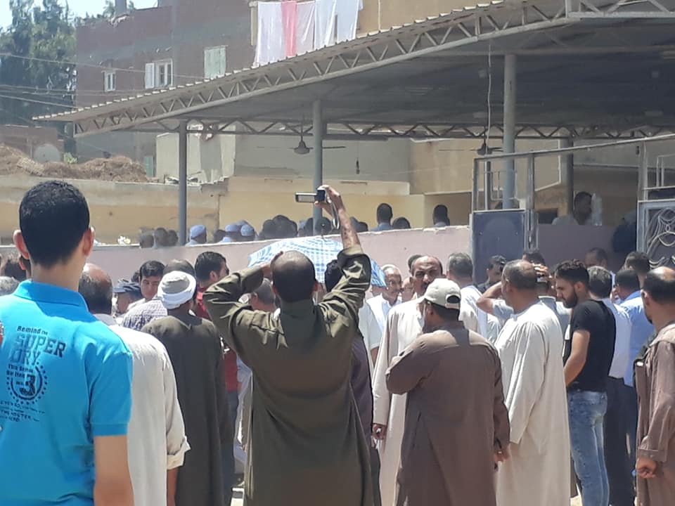 الجنازة 4 الجنازة 4