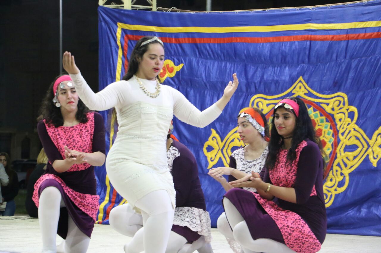 رئيس قصور الثقافة يشهد عروضا فنية بمهرجان صيف بورسعيد (10)