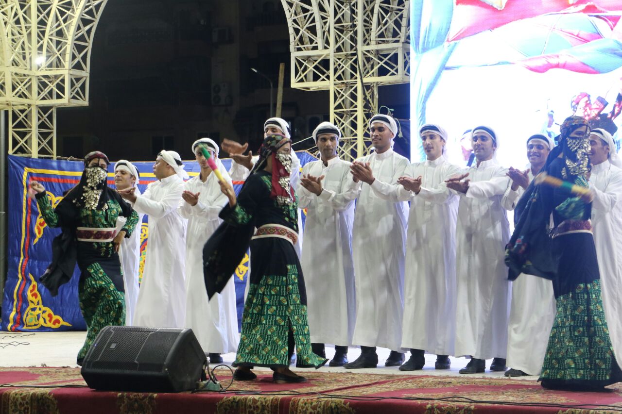 رئيس قصور الثقافة يشهد عروضا فنية بمهرجان صيف بورسعيد (7)