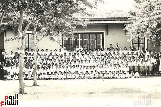 مدرسة الفرينساسكان  1874