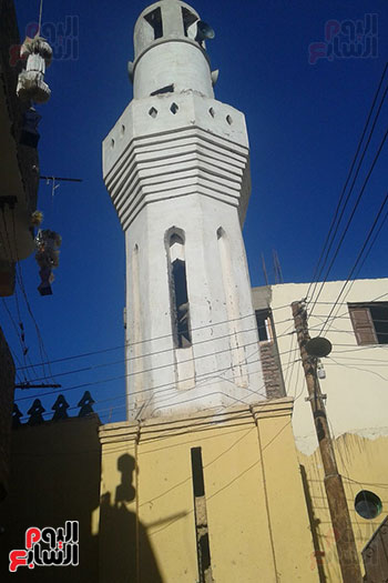 مأذنة المسجد العتيق بقرية أبو غلاب