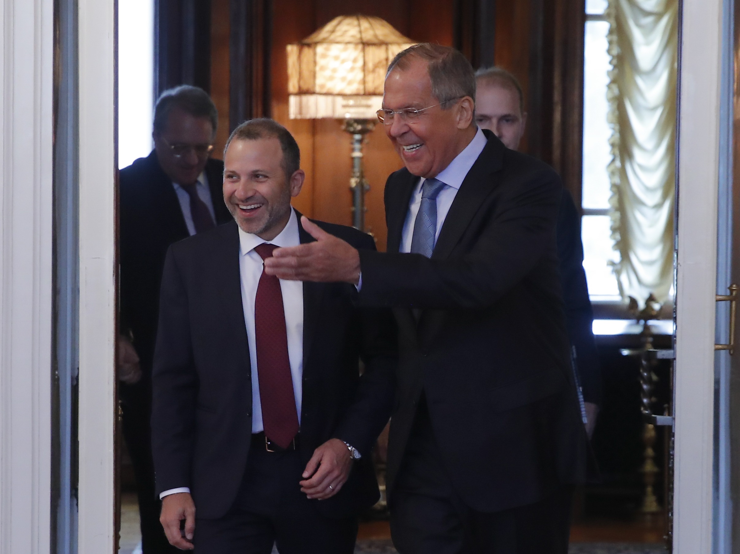 وزير الخارجية الروسي سيرجى لافروف أثناء استقبال نظيره اللبنانى