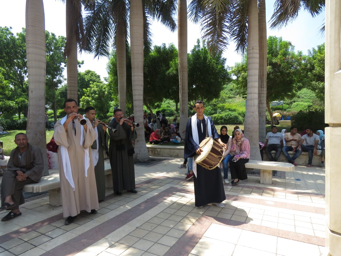 جانب من احتفالات حديقة الفسطاط بالعيد
