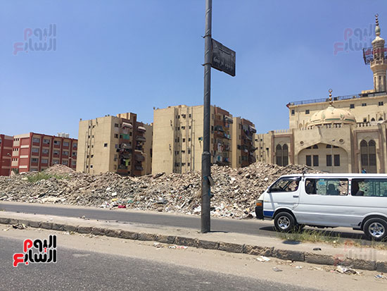 القمامة-ومخالفات-تحاصر-شارعى-الأمين-وناصر-بحى-المناخ-ببورسعيد-(10)