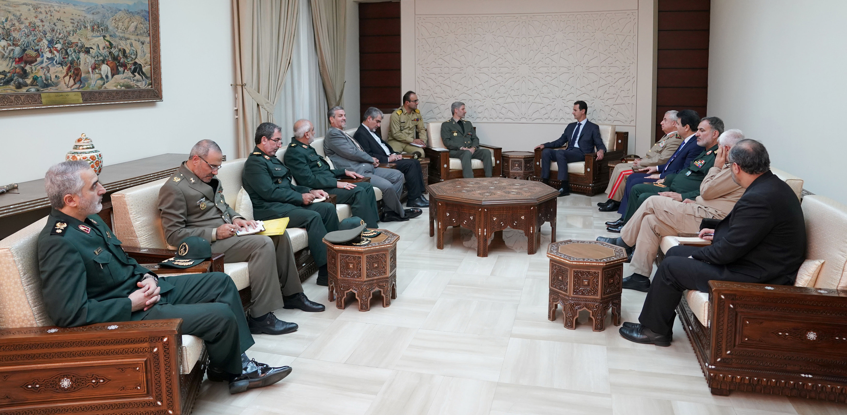 اجتماع الرئيس السورى مع وزير الدفاع الإيرانى 