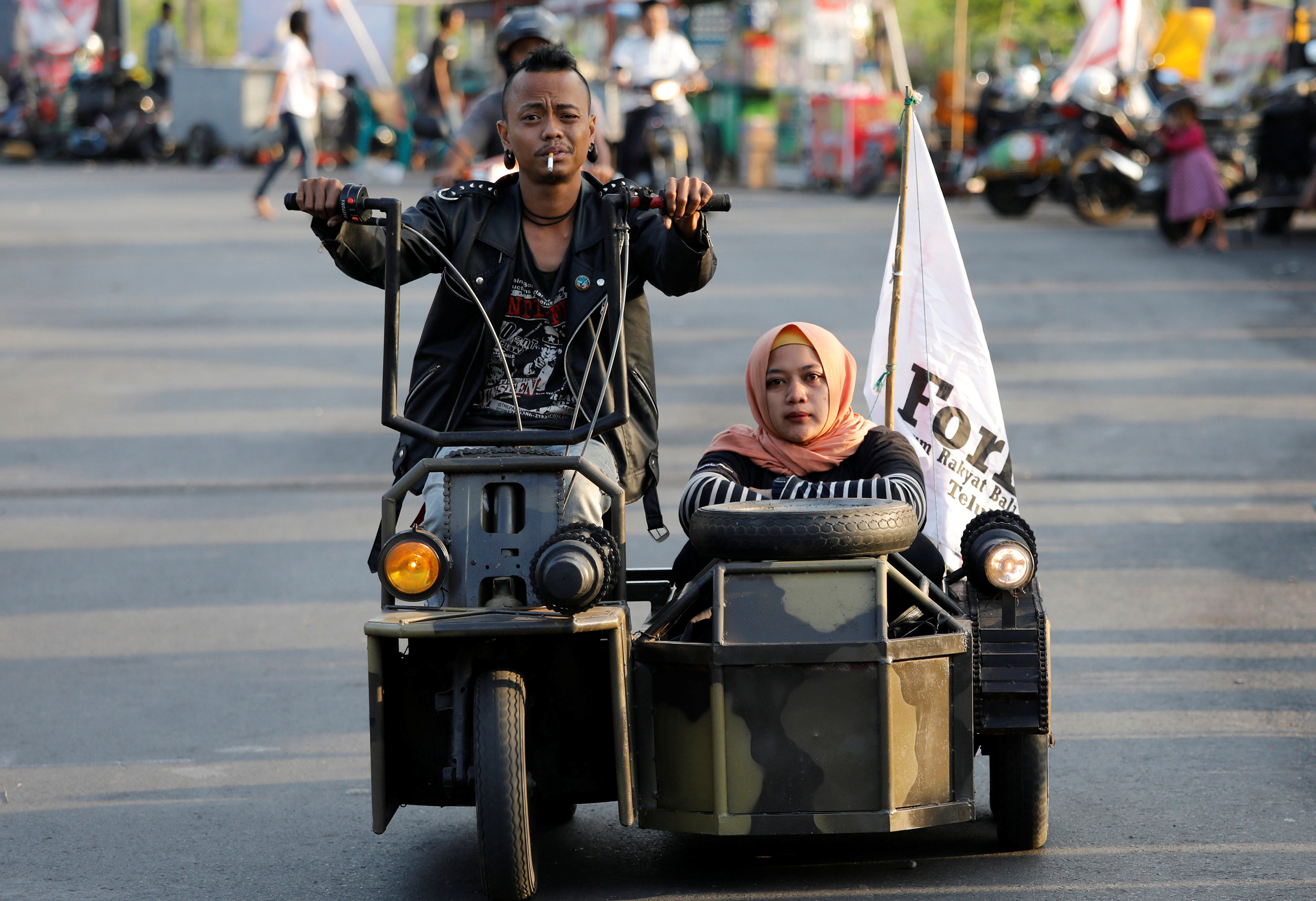 مهرجان إسكوتر فى إندونيسيا 