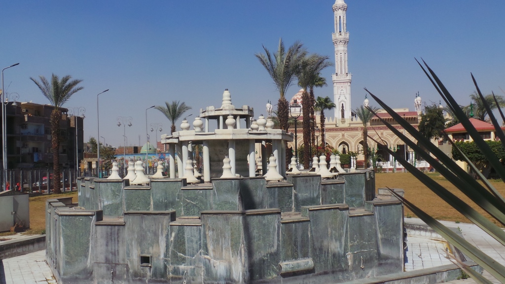 12 مسجد القنائى