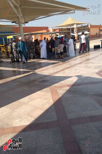 حجاج بيت الله الحرام فى مطار القاهرة (1)