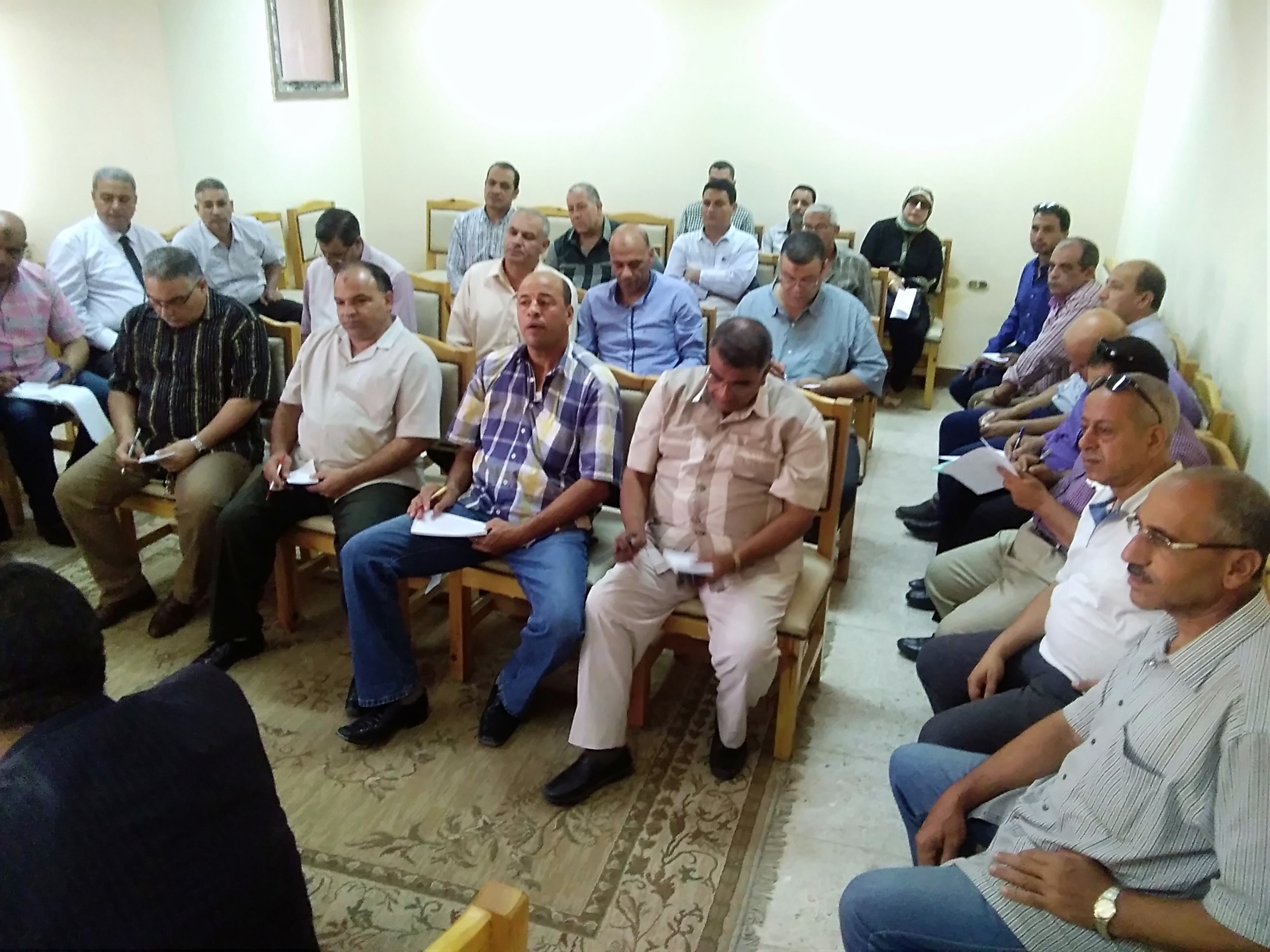 2- الحضور من مديري الادارات التعليمية 2- الحضور من مديري الادارات التعليمية
