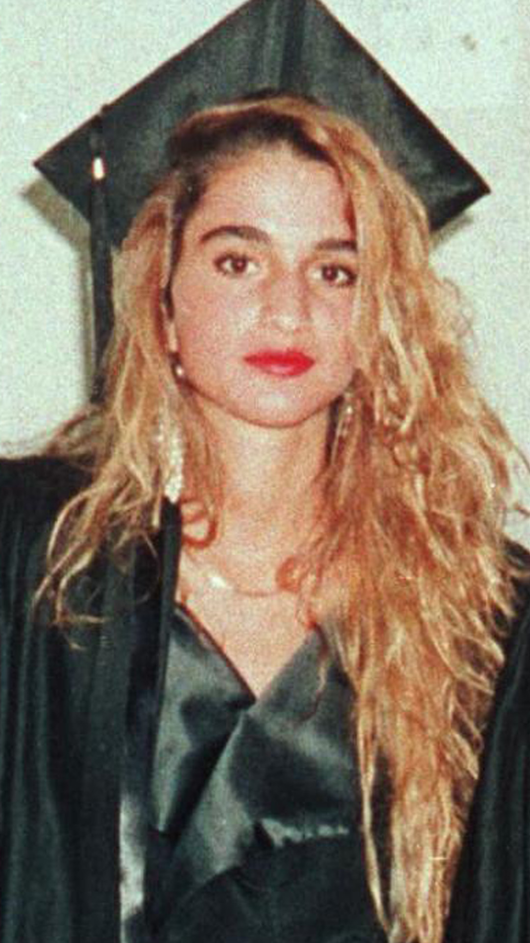 الملكة رانيا فى حفل تخرجها عام 1991