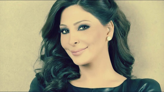 الفنانة إليسا من مشاهير برج العقرب