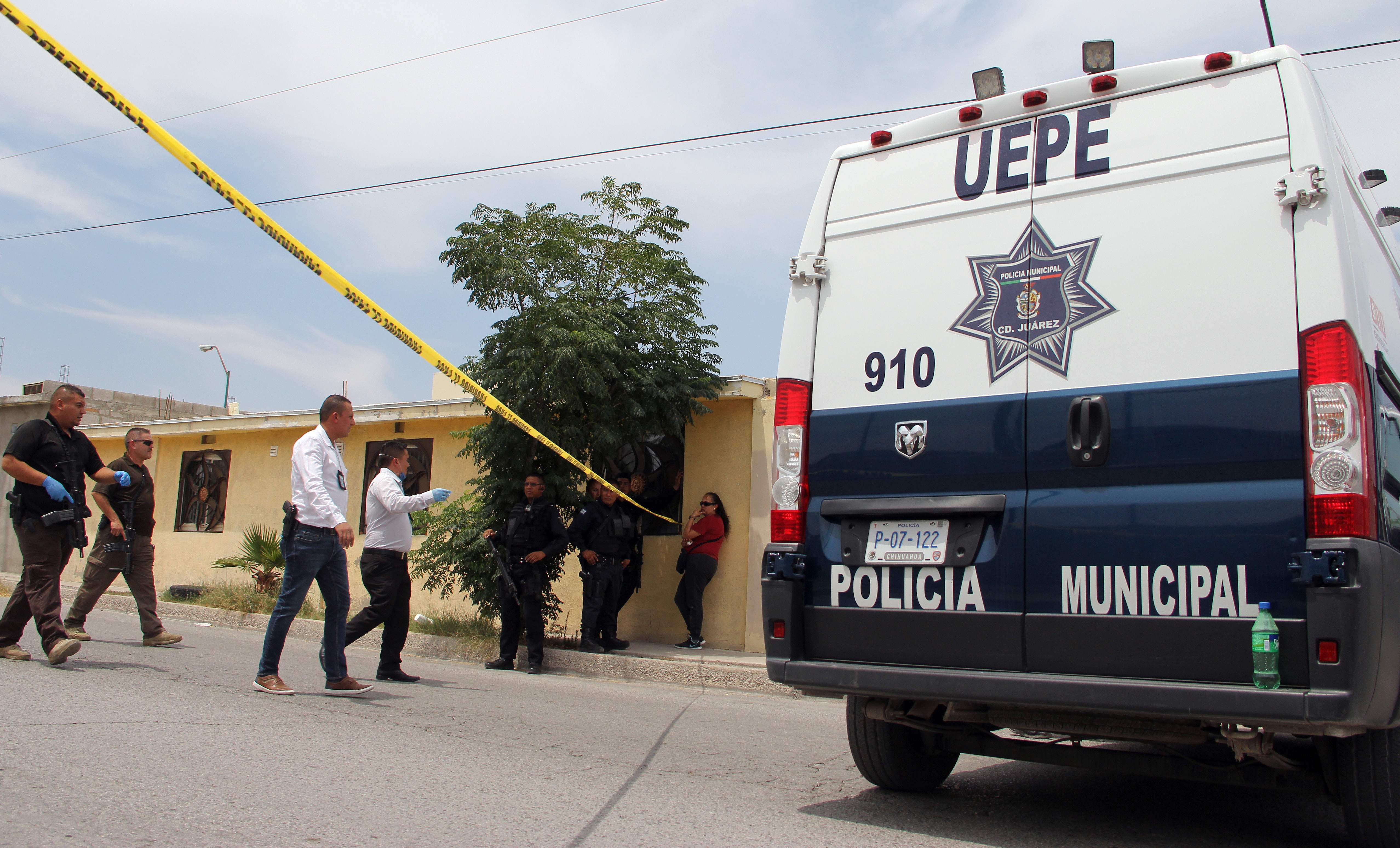  تواجد الشرطة المكسيكية 