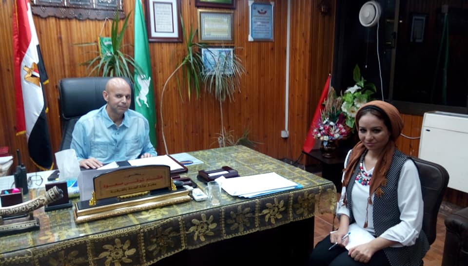 الزميلة ايمان مهنى خلال محاورتها لوكيل وزارة الصحة بالشرقية الزميلة ايمان مهنى خلال محاورتها لوكيل وزارة الصحة بالشرقية