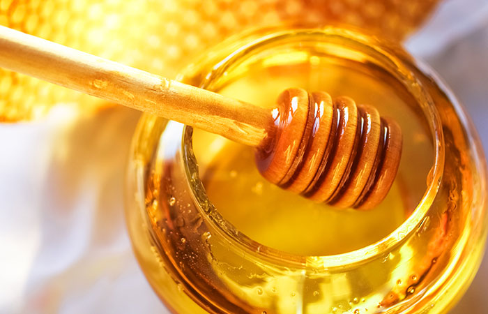 المايونيز والعسل لترطيب الشعر
