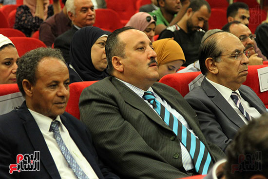 صور مؤتمر دار الكتب للإعلان عن مخطوطة نادرة بحضور وزيرة الثقافة (20)