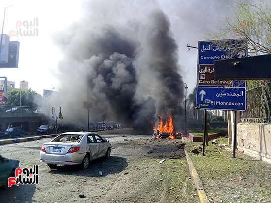 صور انفجار سيارة مطلع كوبرى اكتوبر (9)