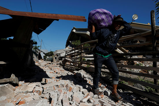 أضرار زلزال إندونيسيا 