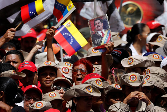 صور مادورو خلال المسيرات 