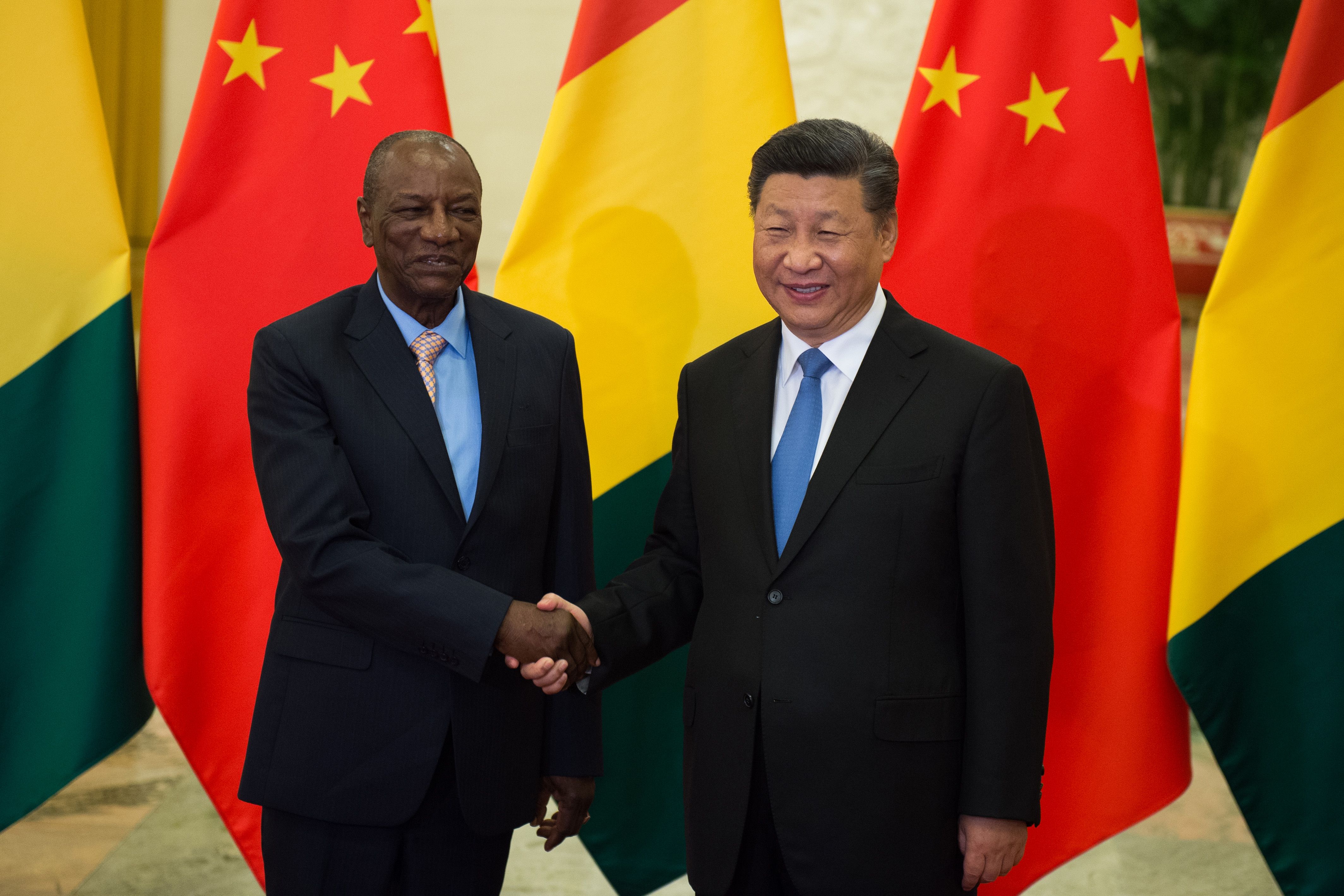 الرئيس الصينى مع رئيس غينيا